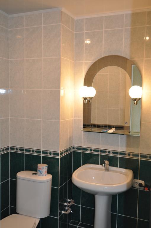 ז'יטומיר Hotel Ukraine חדר תמונה